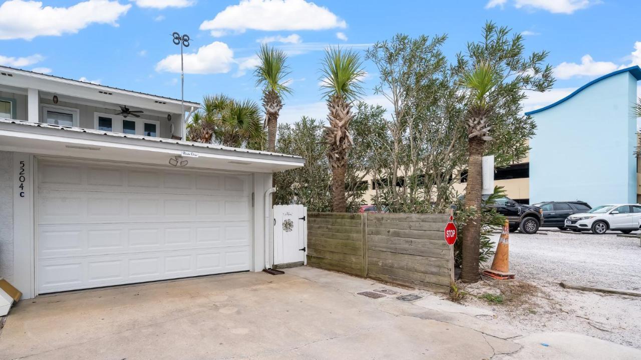 Pet Friendly Townhome With Gulf Views And Hot Tub Right Across From Beach And Schooners Panama City Beach Eksteriør billede